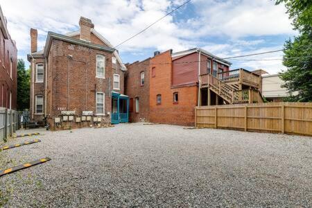 G2 Central Location Museums Free Parking Richmond Exterior photo